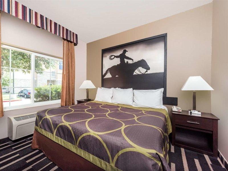 ซูเปอร์ 8 บาย วินด์แฮม ฟอร์ตเวิร์ธ นอร์ท Hotel ฟอร์ตเวิร์ท ภายนอก รูปภาพ