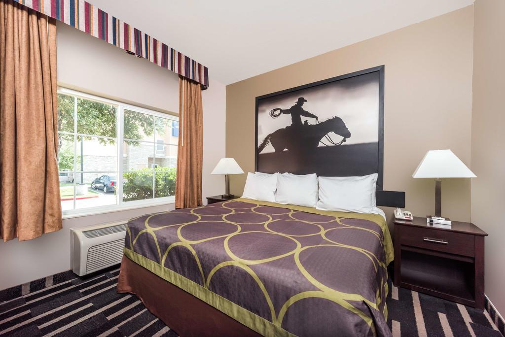 ซูเปอร์ 8 บาย วินด์แฮม ฟอร์ตเวิร์ธ นอร์ท Hotel ฟอร์ตเวิร์ท ภายนอก รูปภาพ